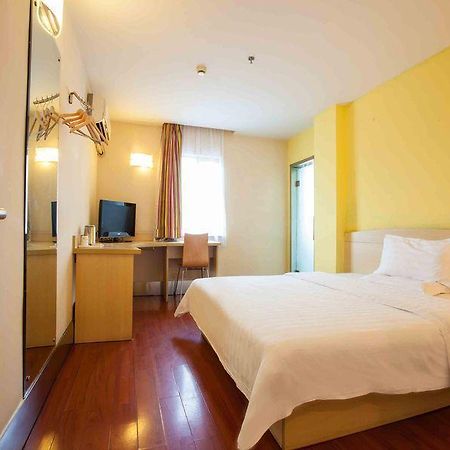 7 Days Inn Shenyang Esterno foto