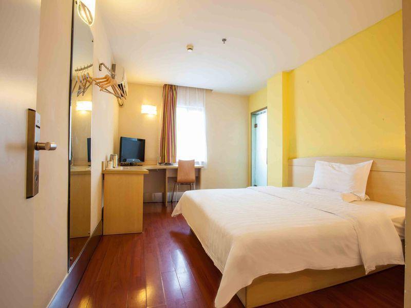 7 Days Inn Shenyang Esterno foto